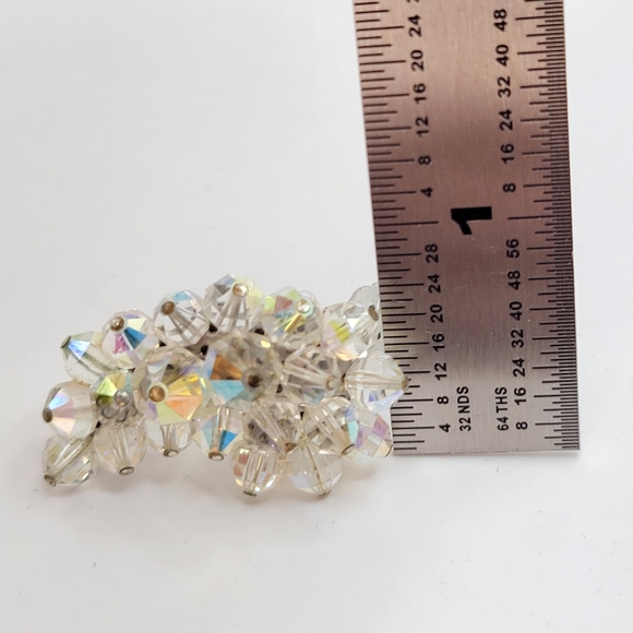 Laguana | Vintage Crystal Clip-On Earrings - Picture 5 of 8